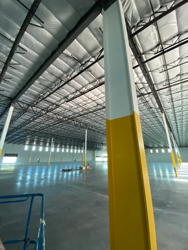 Commercial warehouse painting in Phoenix